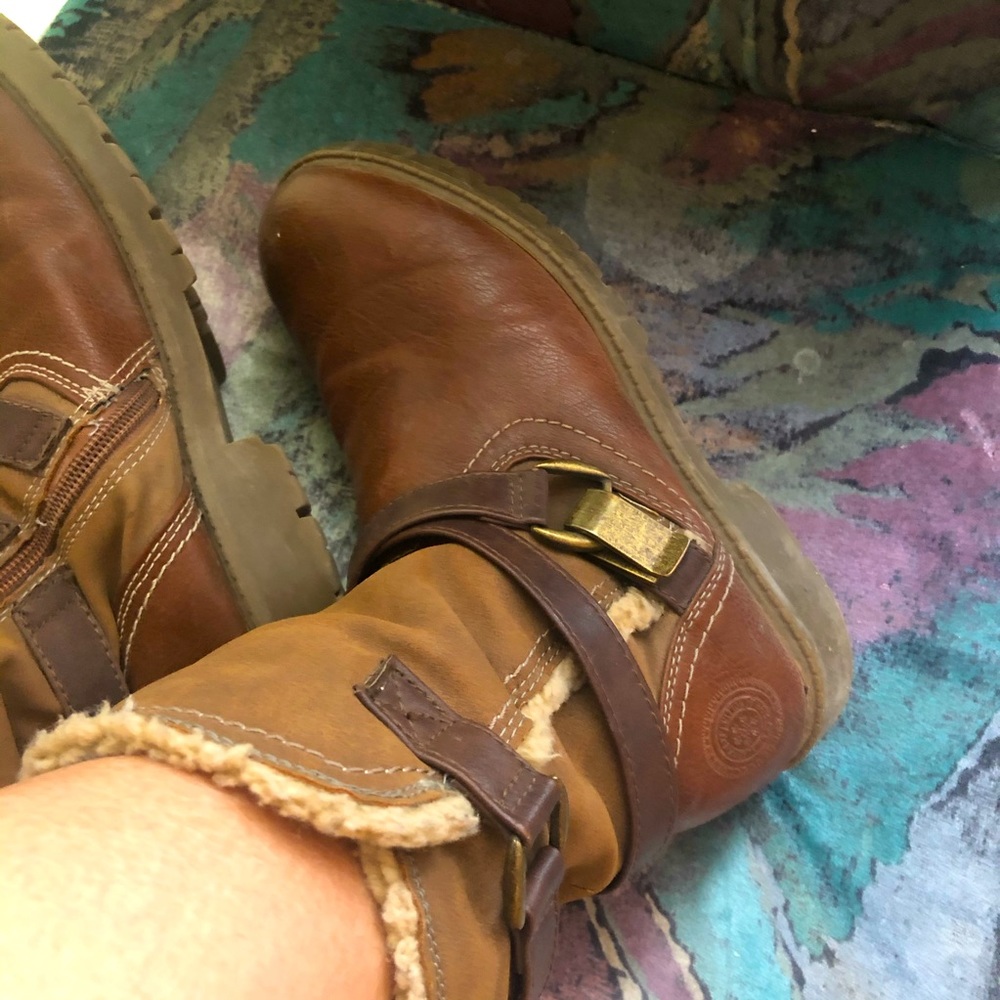 Fall Boots - Picture 6 of 7